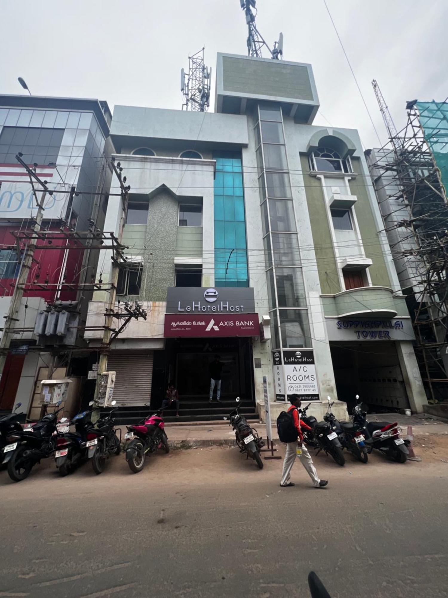 Le Hotel Host Tiruchirappalli Zewnętrze zdjęcie