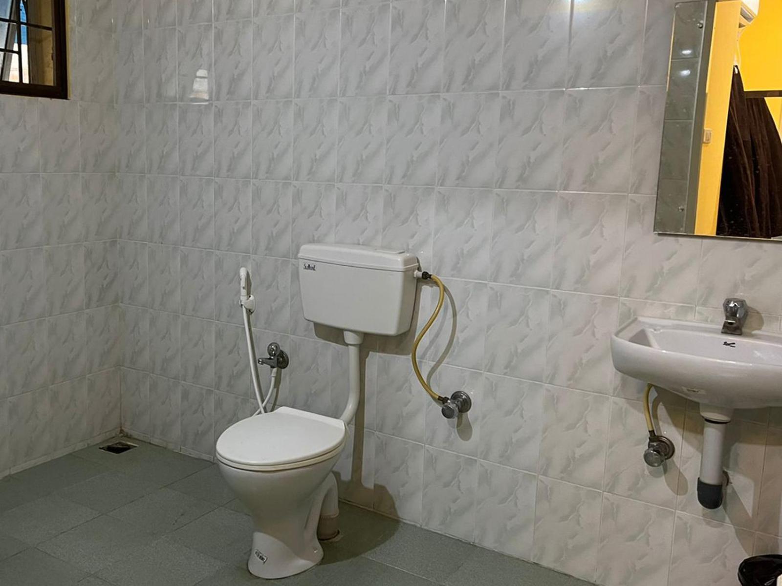 Le Hotel Host Tiruchirappalli Zewnętrze zdjęcie